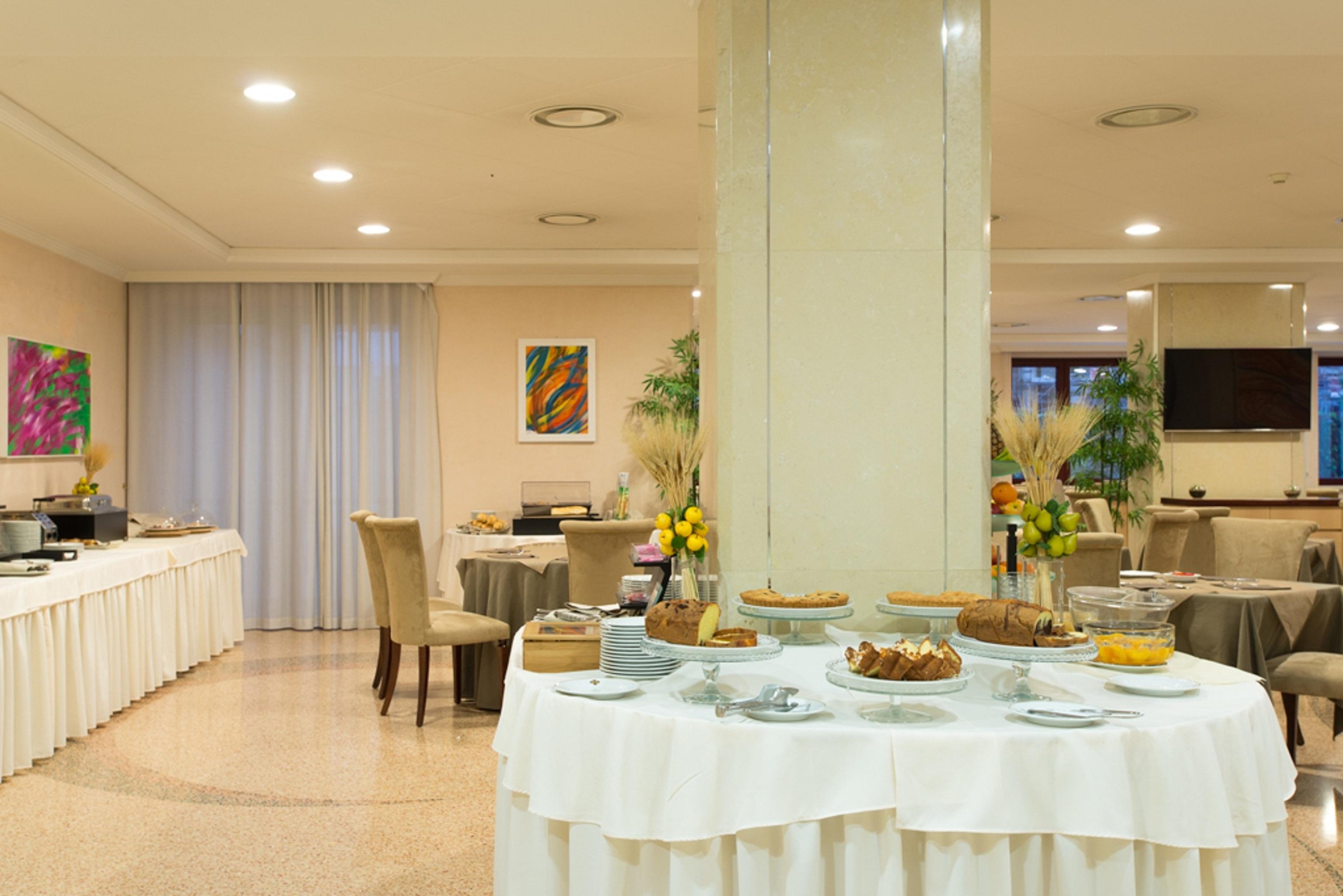 Hotel Europa Rende Zewnętrze zdjęcie